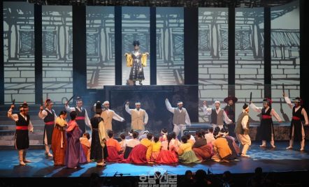 나주시가 광주‧전남 최초로 추진한 ‘2025년 예술인 활력소득’ 지급을 완료했다. 사진은 지역 문화예술 공연 모습